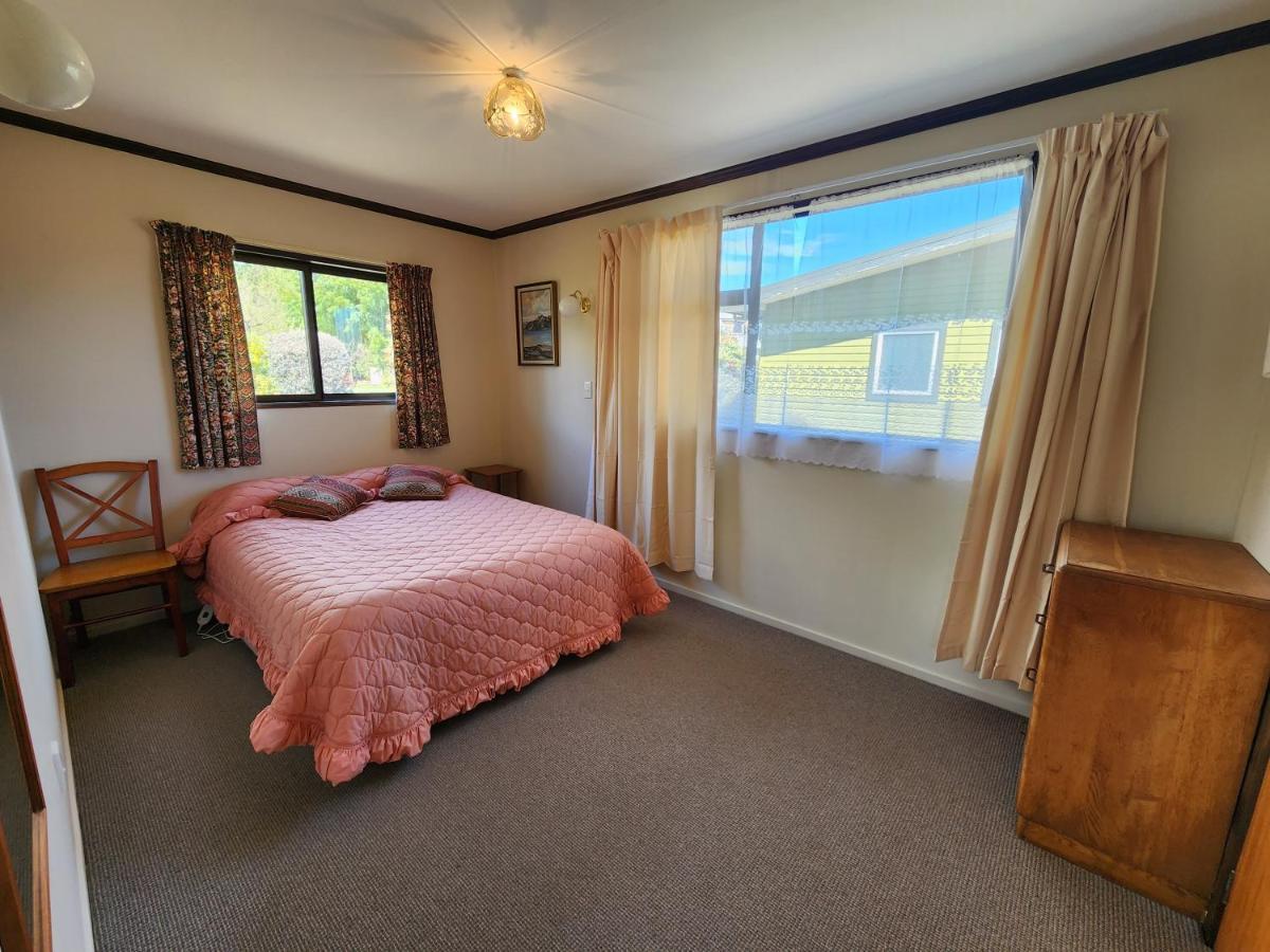 Manapouri Holiday Park Exterior foto