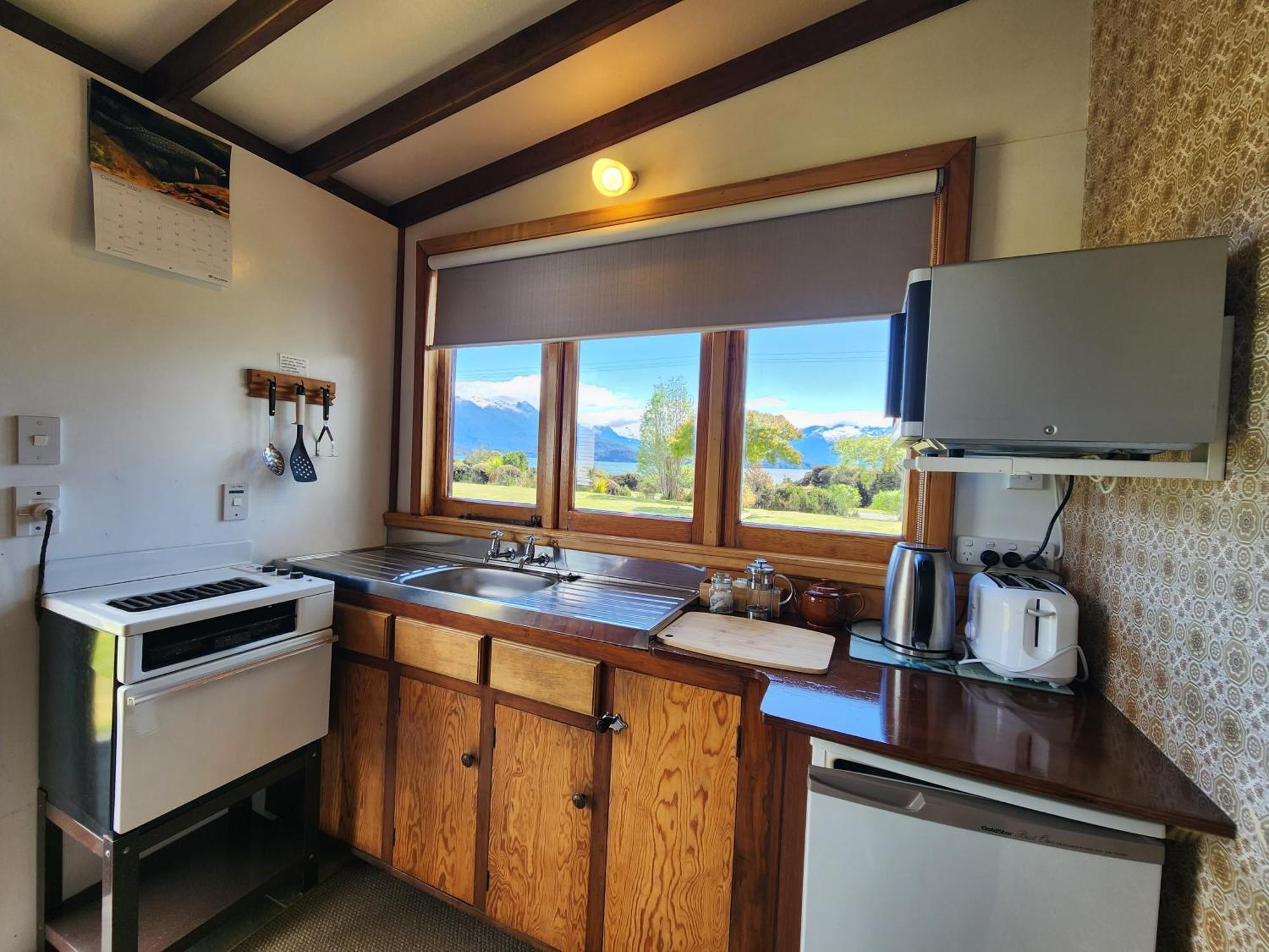 Manapouri Holiday Park Exterior foto